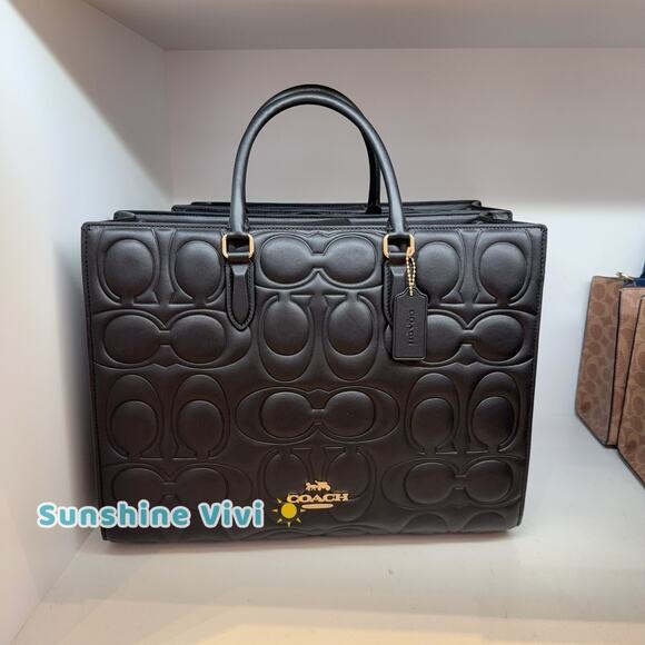 Coach Handbags - NWT Coach Large Maggie Tote Bag In Blocked Signature Leather CY672 Black